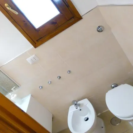 Rome&suites 2*